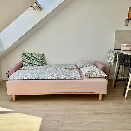 Meridian - Stylish Brand New In The Center & Free Garage Parking Apartamento Bratislava