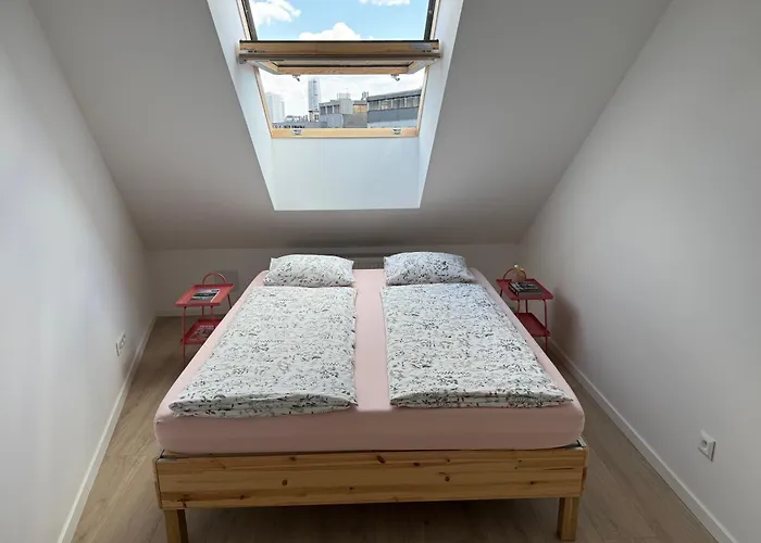 Meridian - Stylish Brand New In The Center & Free Garage Parking Apartmán Bratislava