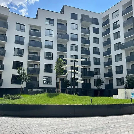 Apartment Meridian - Stylish Brand New In The Center Bratislava