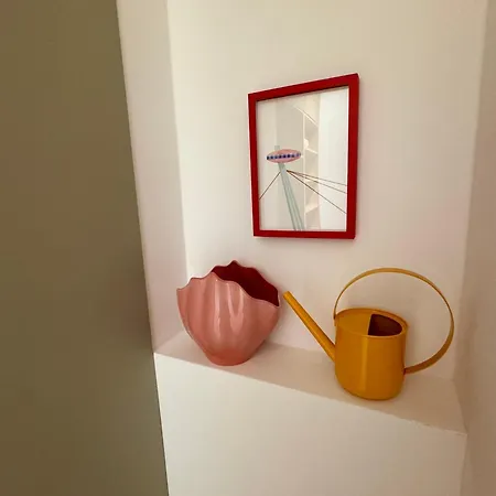 Meridian - Stylish Brand New In The Center & Free Garage Parking 公寓 *