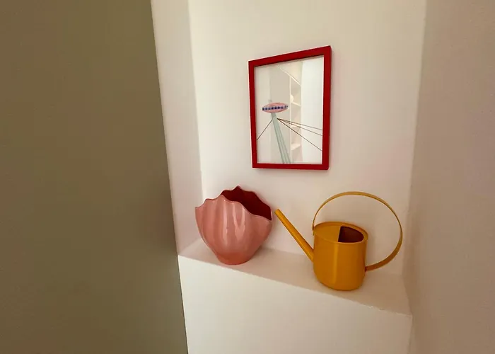 Meridian - Stylish Brand New In The Center & Free Garage Parking Apartman *