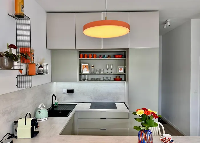 Apartman Meridian - Stylish Brand New In The Center & Free Garage Parking *